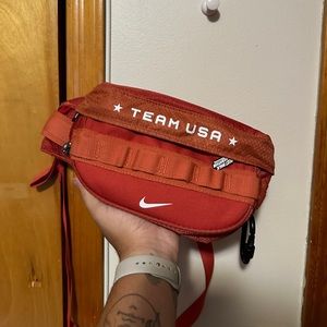 TEAM USA NIKE FANNY PACK